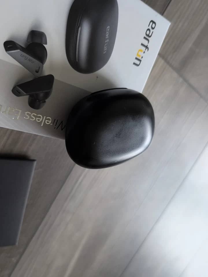 EarFun Air Pro Headphones & Earbuds White New