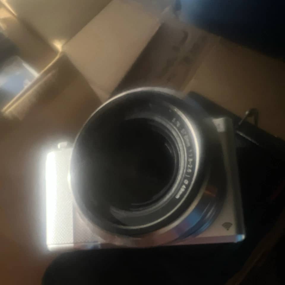 Minolta MNF10Z Digital Cameras Black New Body Only