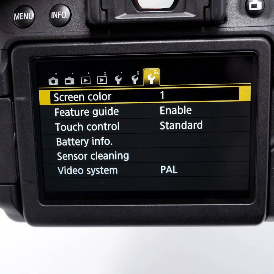 Canon EOS 750D Digital Cameras Black Used - Good w/ 18-55mm Kit