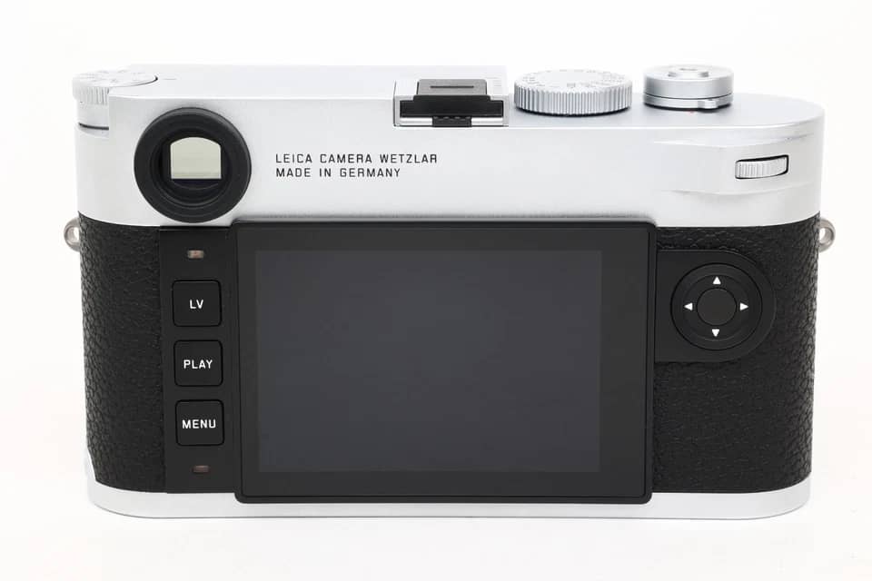 Leica 20003 Digital Cameras Silver New Body Only