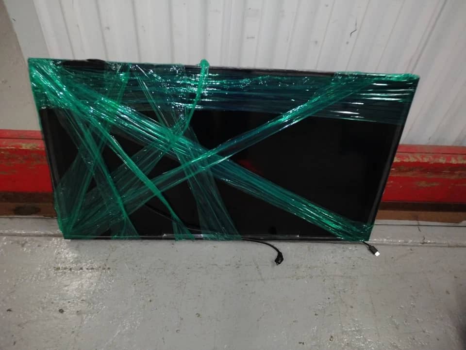 TCL 40s325 TVs