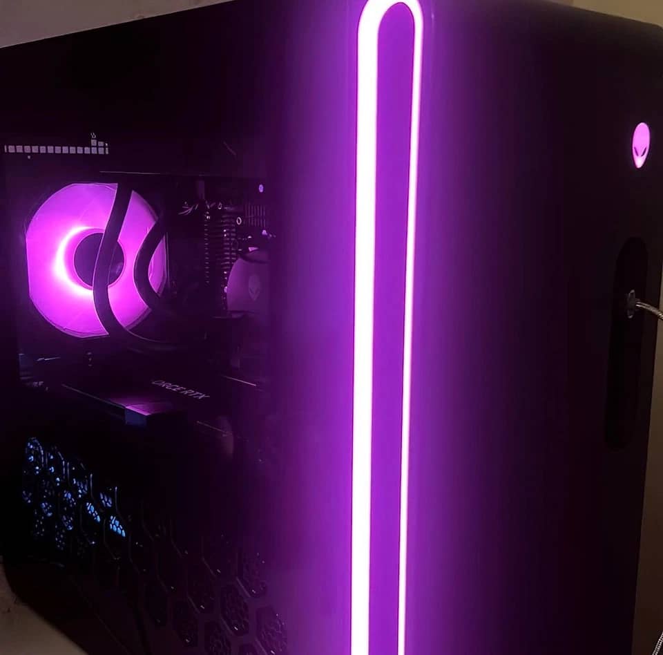 Dell Alienware Aurora R16 Computers