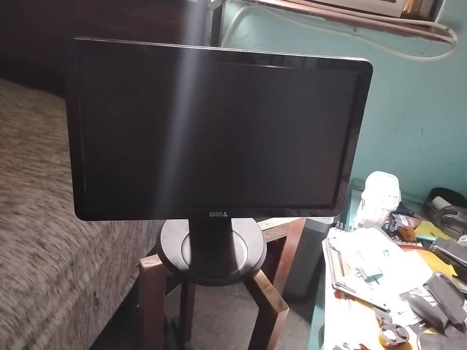Dell IN1910 Monitors