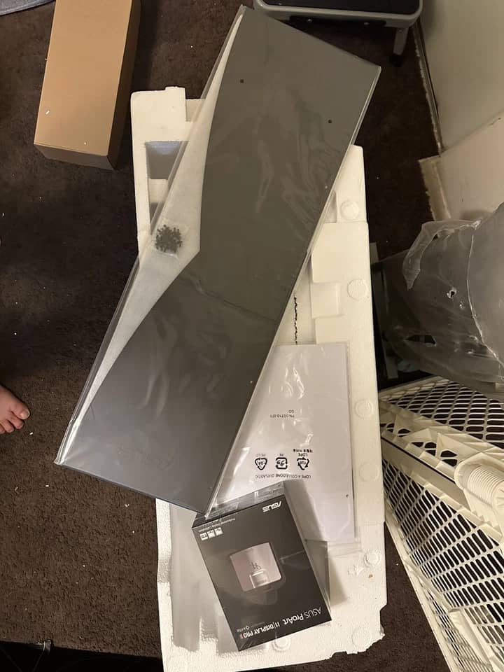ASUS PA32UCG Monitors