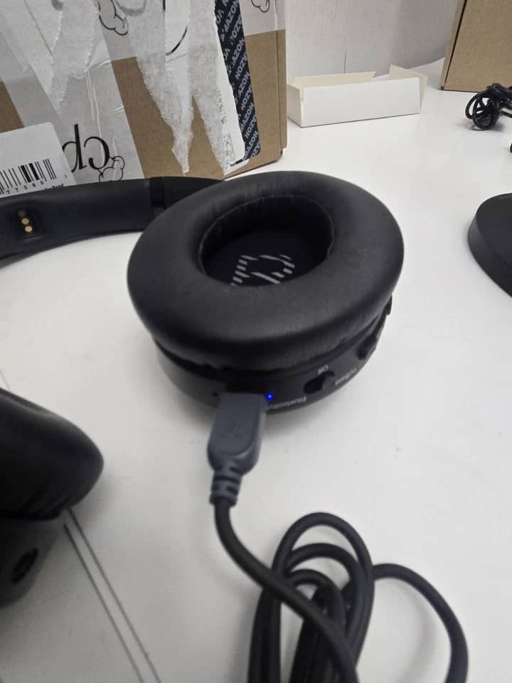 Avantree Opera Plus Headphones & Earbuds Black New