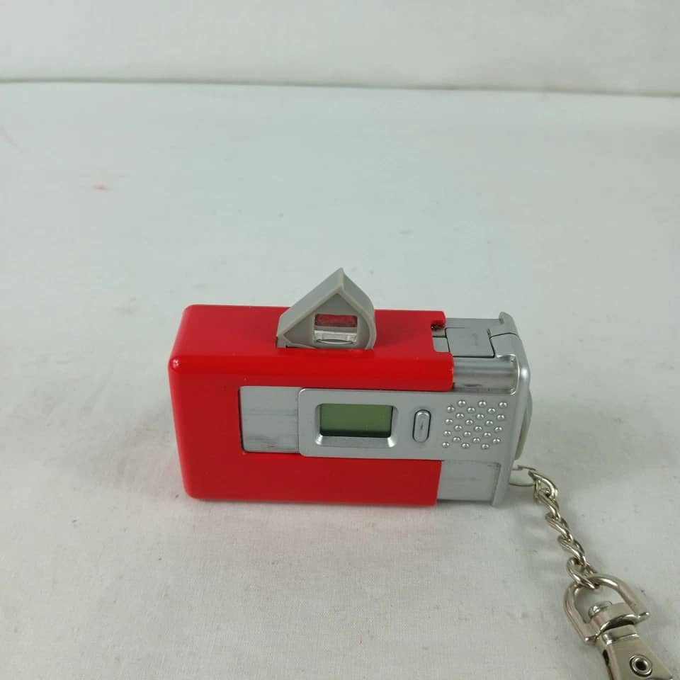 VistaQuest VQ2005 Digital Cameras Red New Body Only