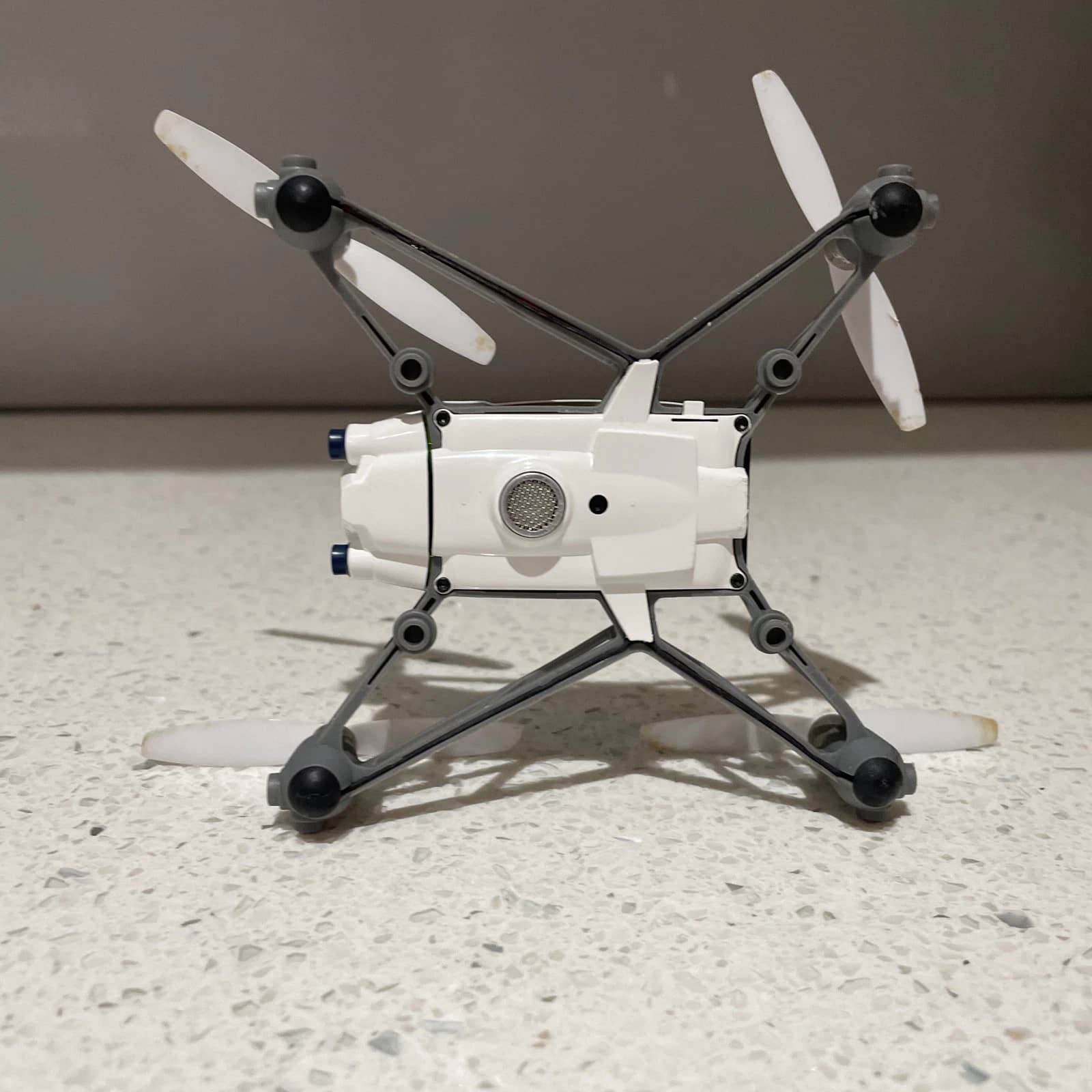 Parrot Airborne Quadcopters & Multirotors New