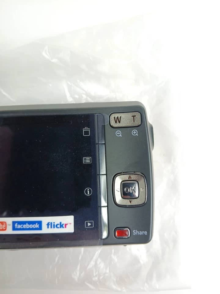 Kodak EasyShare m530 Digital Cameras Gray Used - Good Body Only