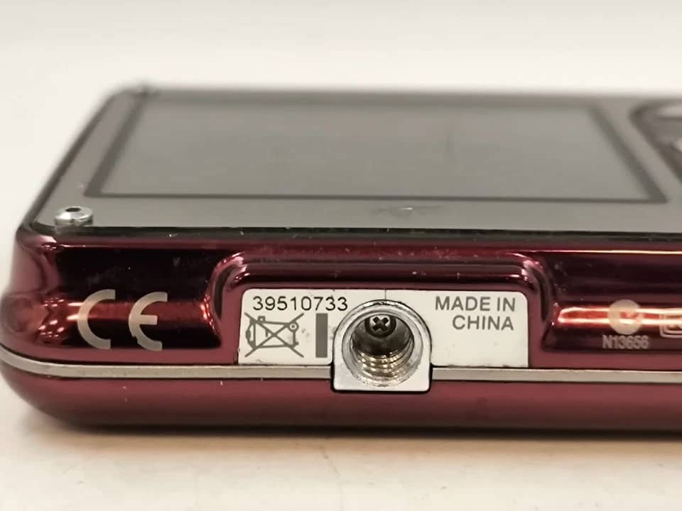 Minolta DiMAGE X Digital Cameras