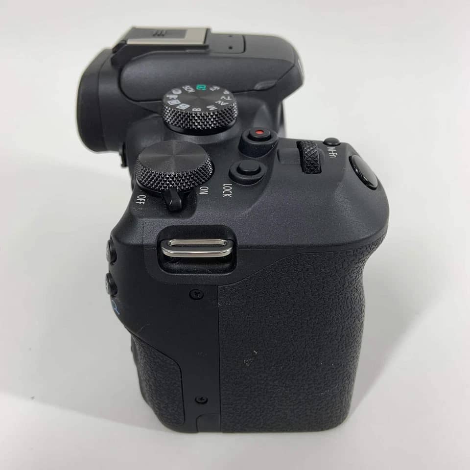 Canon EOS R10 Digital Cameras