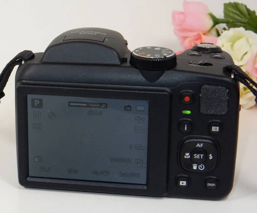 Kodak AZ252 Digital Cameras Black Refurbished - Excellent