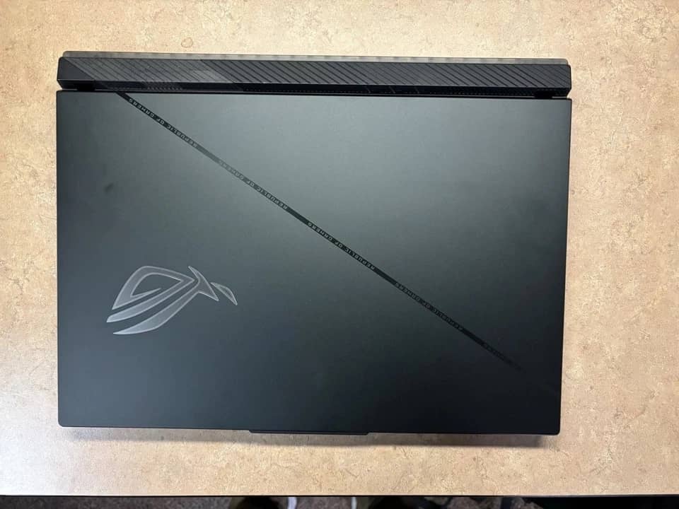 ASUS ROG Strix G634JZR Computers