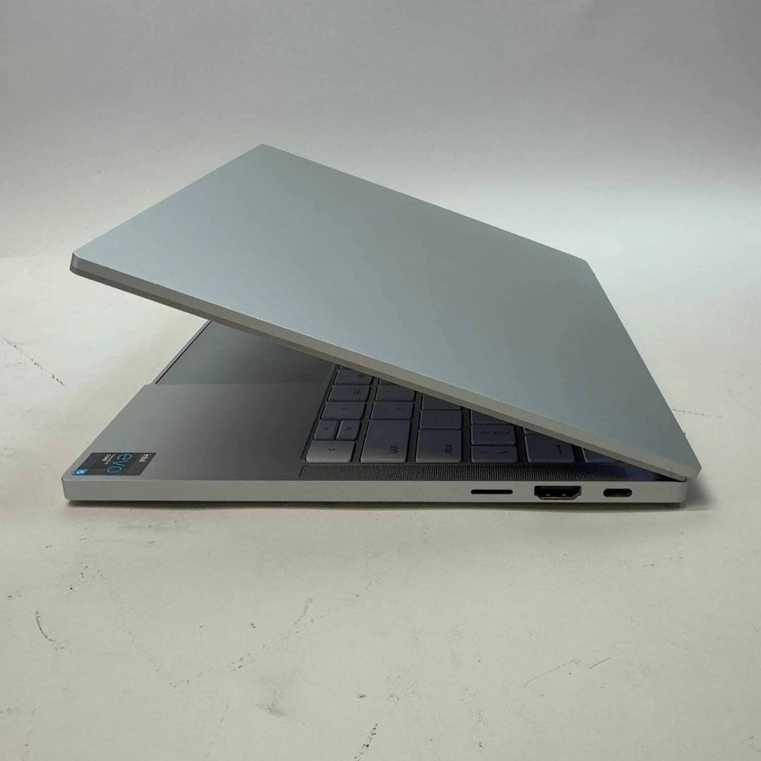 Razer Book 13 Computers Used - Very Good