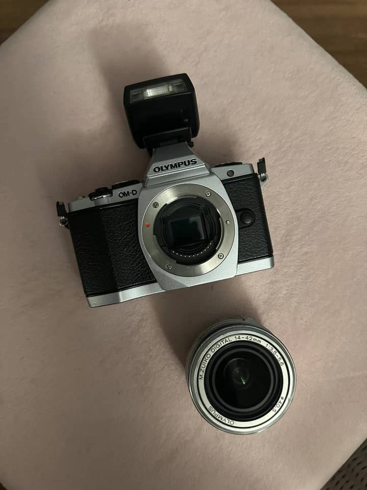 OM SYSTEM OM-5 Digital Cameras