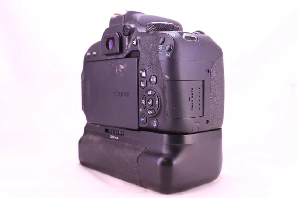 Canon EOS Rebel T7i Digital Cameras