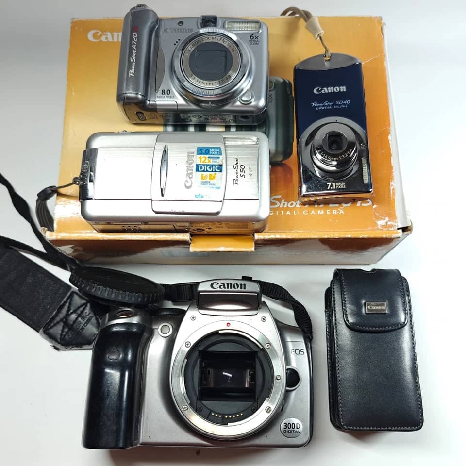 Canon PowerShot SD40 Digital Cameras Blue New Body Only