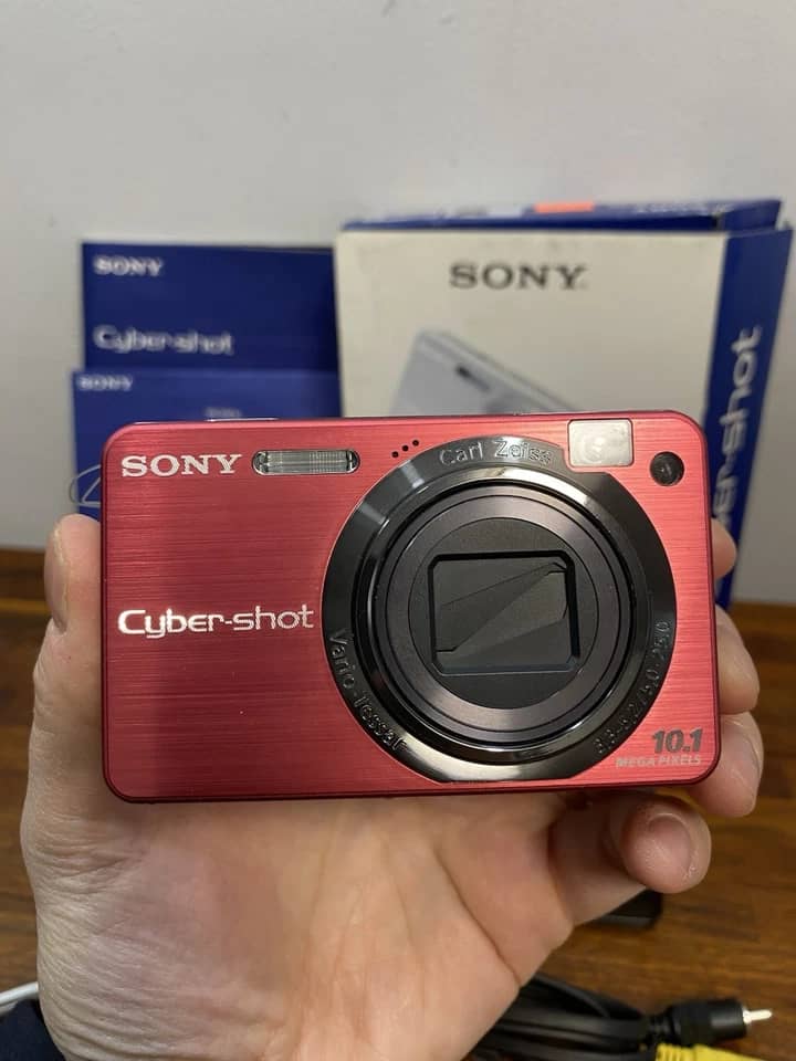 Sony Cyber-shot DSC-W170 Digital Cameras Silver New Body Only
