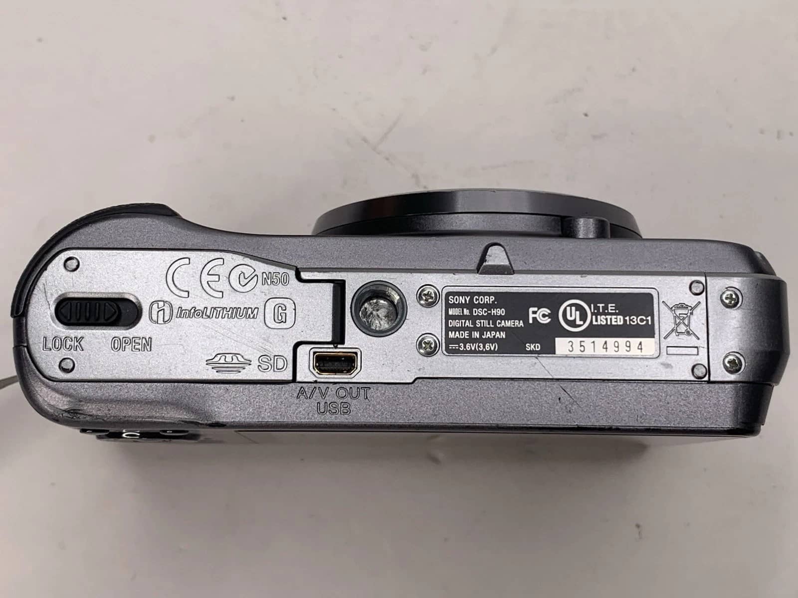 Sony Cyber-shot DSC-H90 Digital Cameras Black Used - Like New Body Only