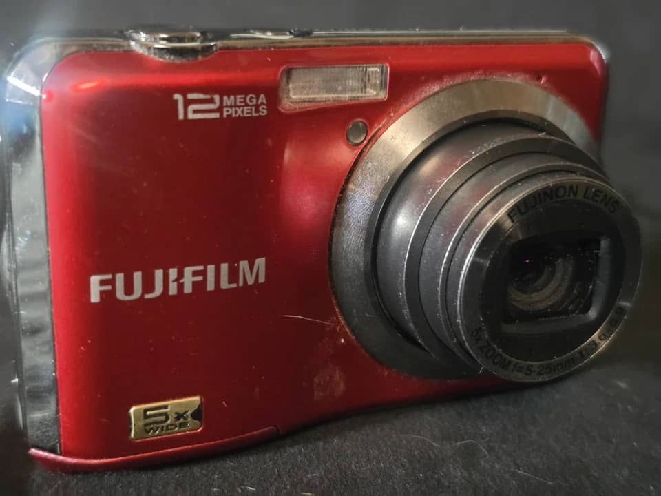 Fujifilm ax660 Digital Cameras Black New Body Only