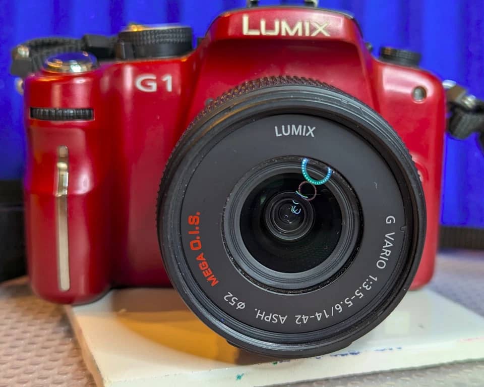 Panasonic LUMIX G1 Digital Cameras Blue New Body Only