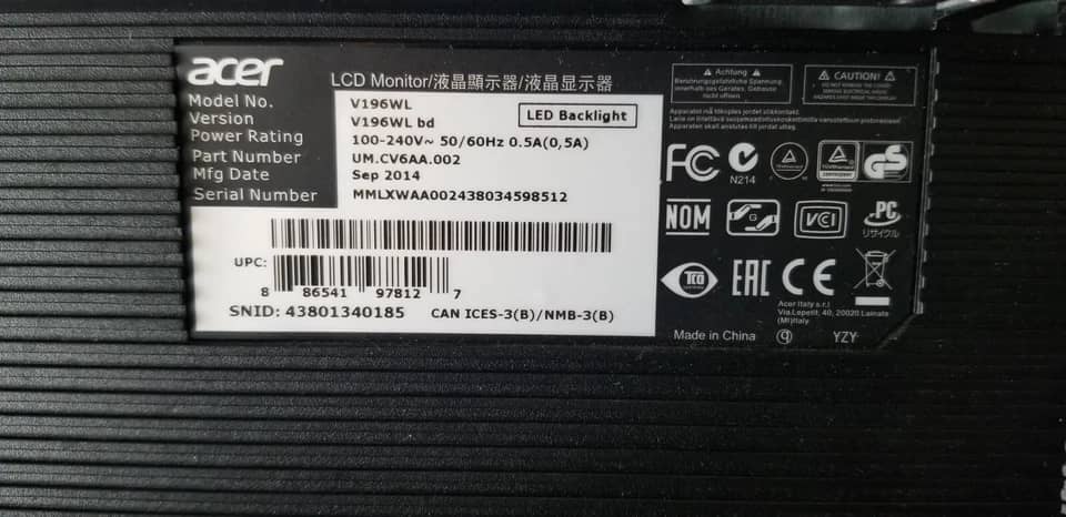 Acer V196WL Monitors