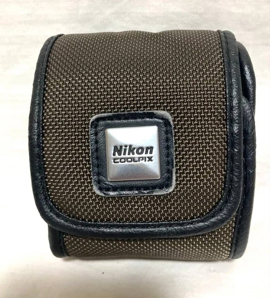 Nikon COOLPIX 7600 Digital Cameras Silver New Body Only
