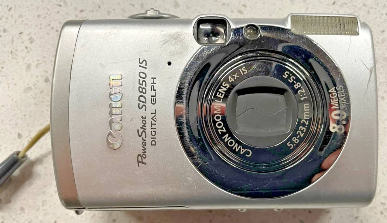 Canon PowerShot SD850 IS Digital Cameras Silver New Body Only