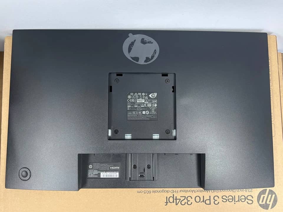 HP 324pf Monitors