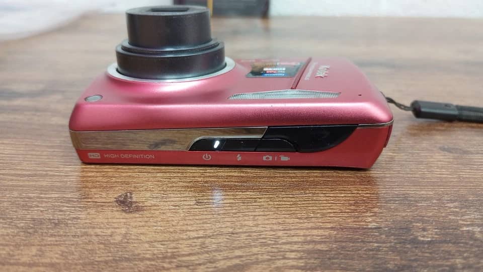 Kodak EasyShare M575 Digital Cameras pink Used - Good Body Only