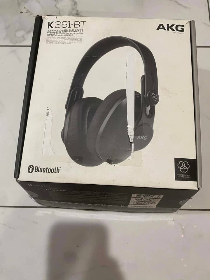 AKG K361 BT Headphones & Earbuds Black New