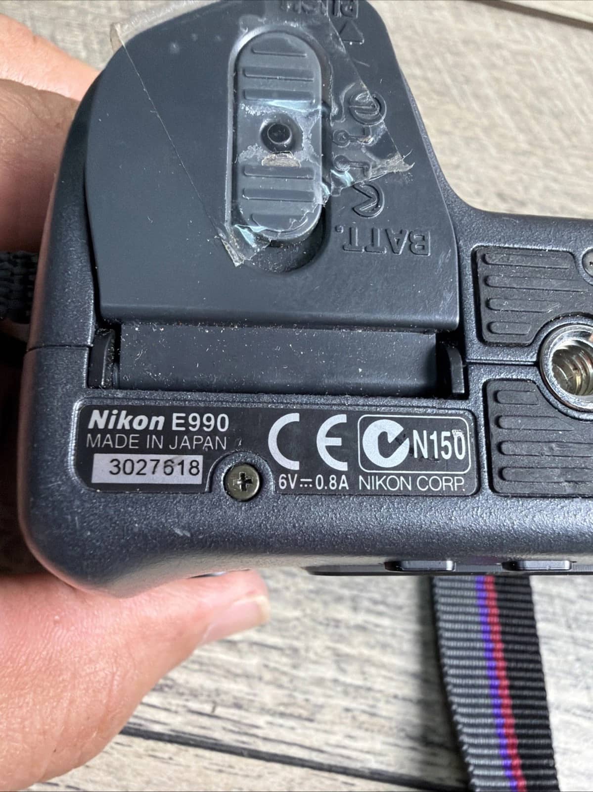 Nikon COOLPIX 990 Digital Cameras Black Used - Good Body Only
