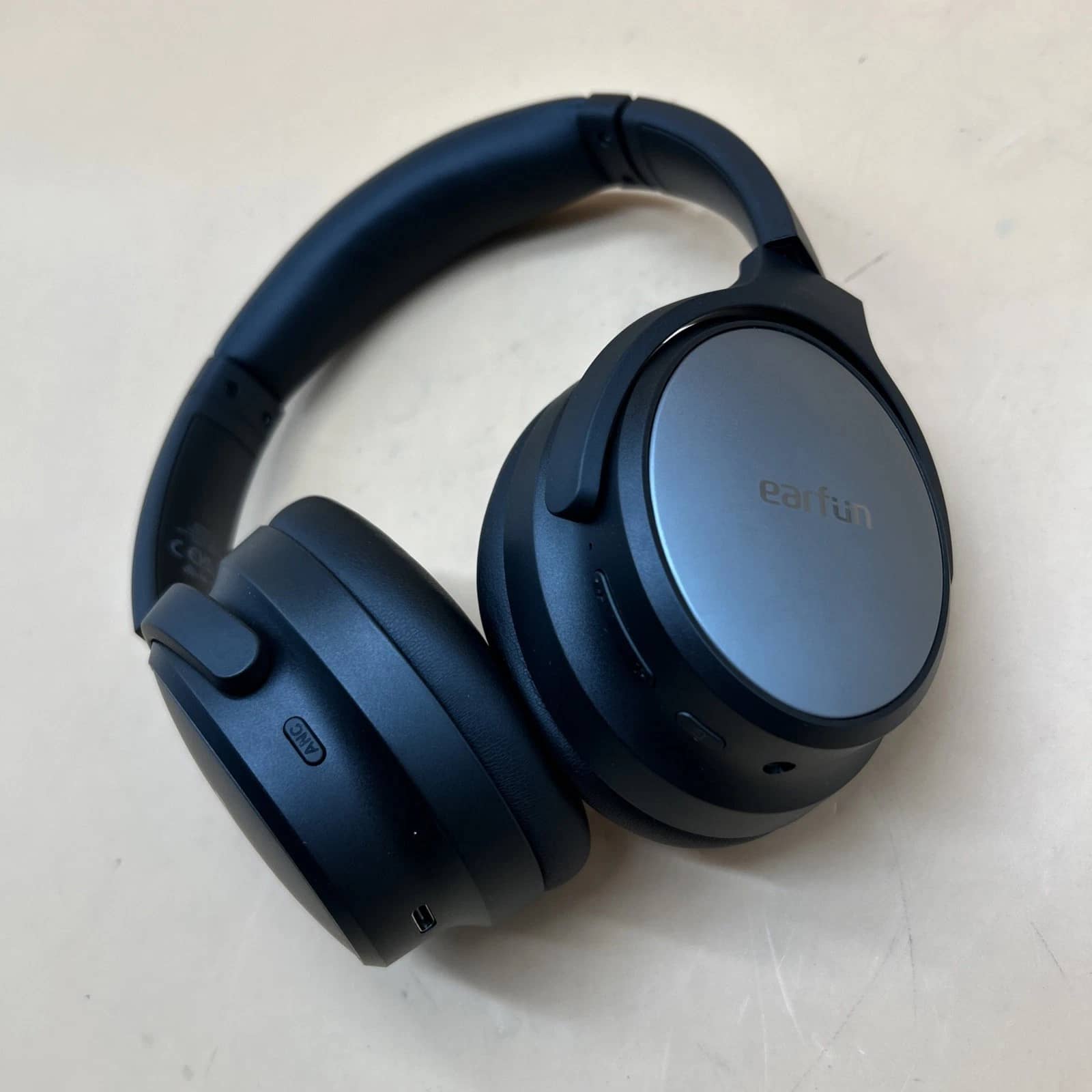 EarFun Tune Pro Headphones & Earbuds Black New
