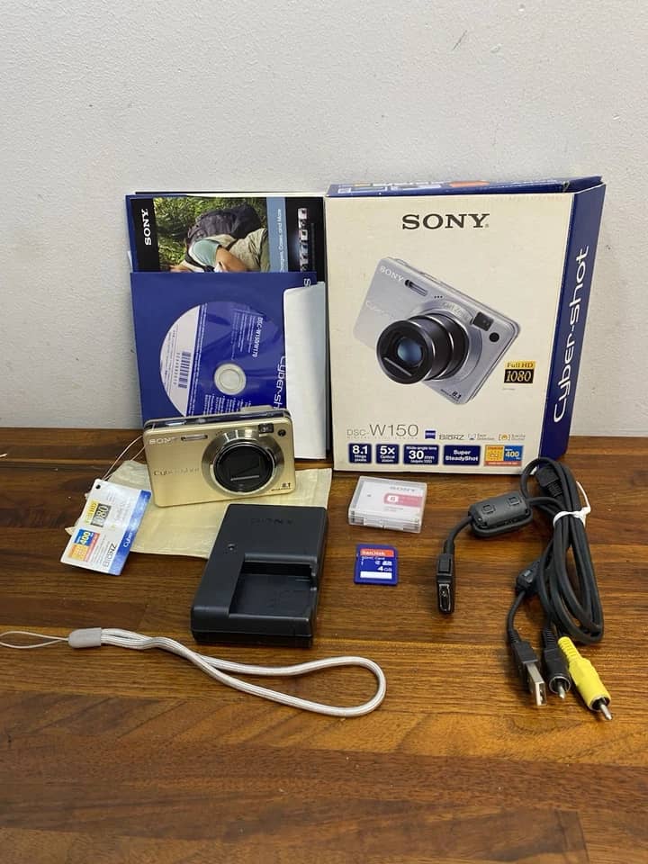 Sony Cyber Shot DSC-W150 Digital Cameras Red New Body Only