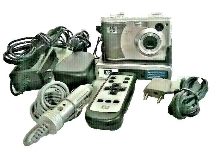 HP r827 Digital Cameras Silver New Body Only