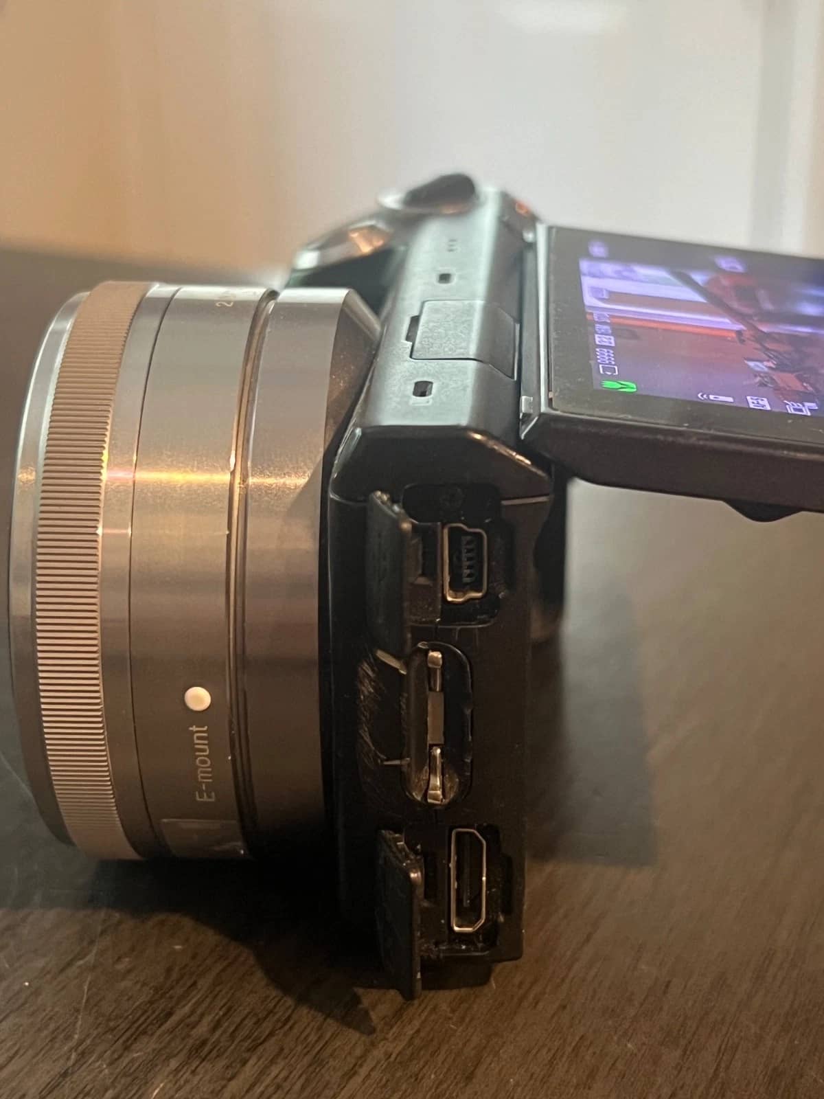 Sony nex-5n Digital Cameras Black Open-Box Excellent Body Only