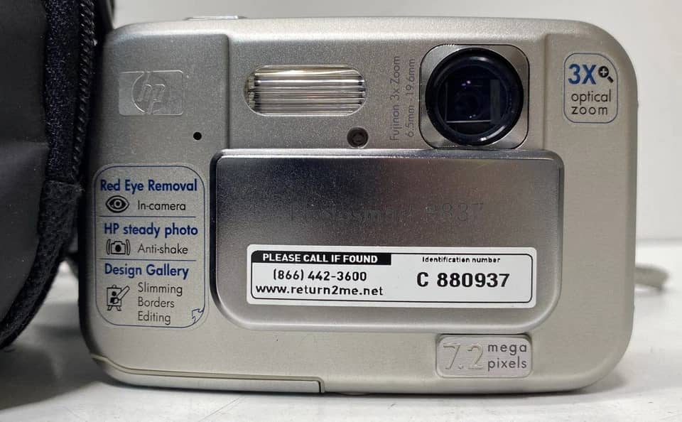 HP r837 Digital Cameras Silver New Body Only