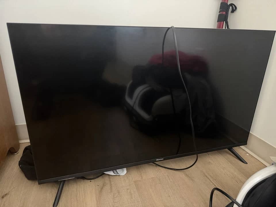 Hisense 40A4GV TVs