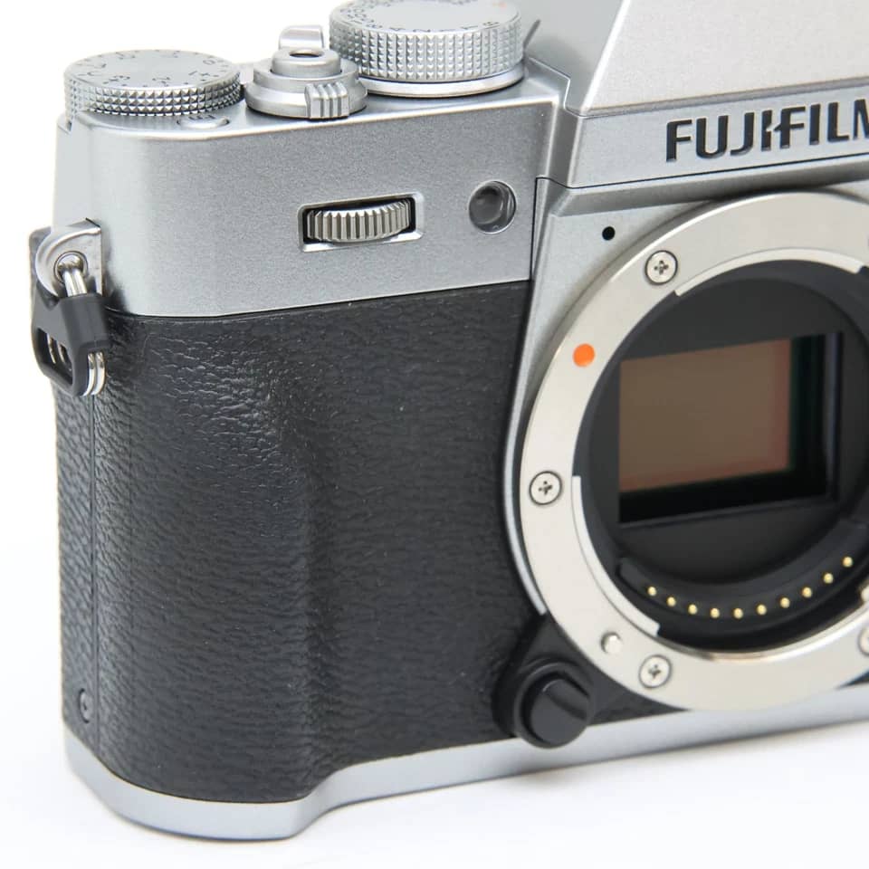 Fujifilm X-T30 II Digital Cameras Silver New w/ 15-45mm Kit