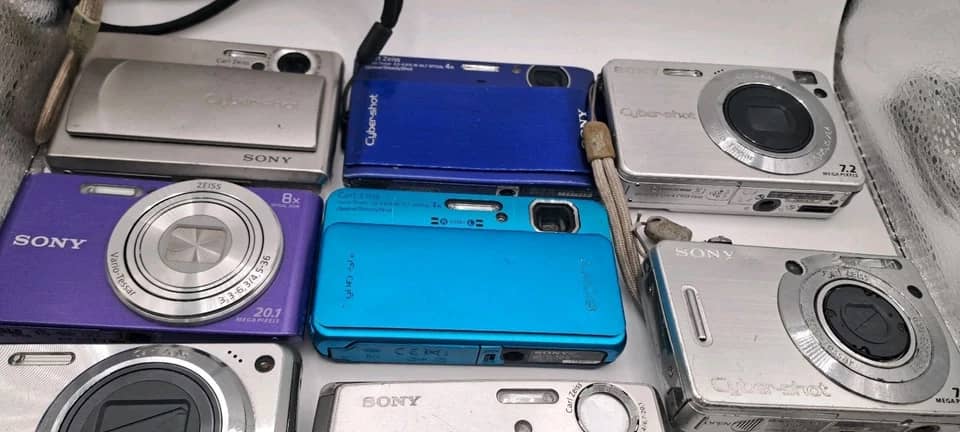 Sony Cyber-shot DSC-W830 Digital Cameras Black New Body Only