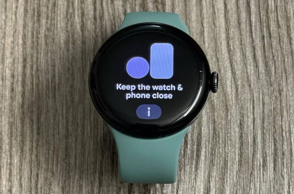 Google Pixel Watch 2 Smartwatches