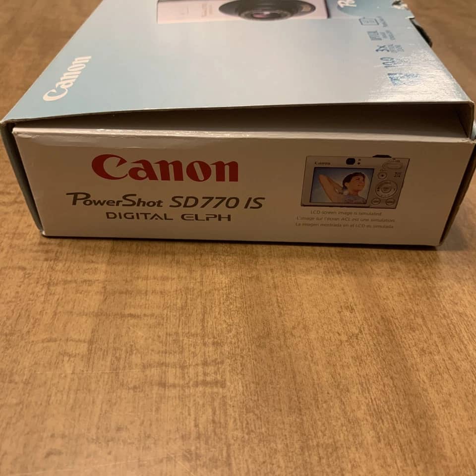 Canon PowerShot SD770 IS Digital Cameras Silver Used - Like New Body Only