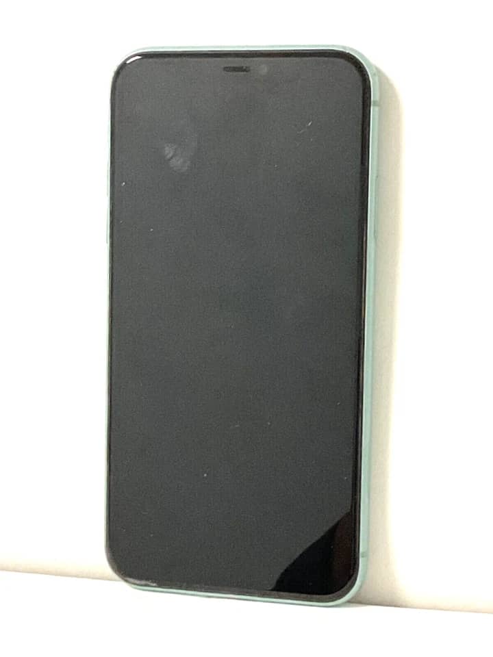 Apple iPhone 11 Cell Phones