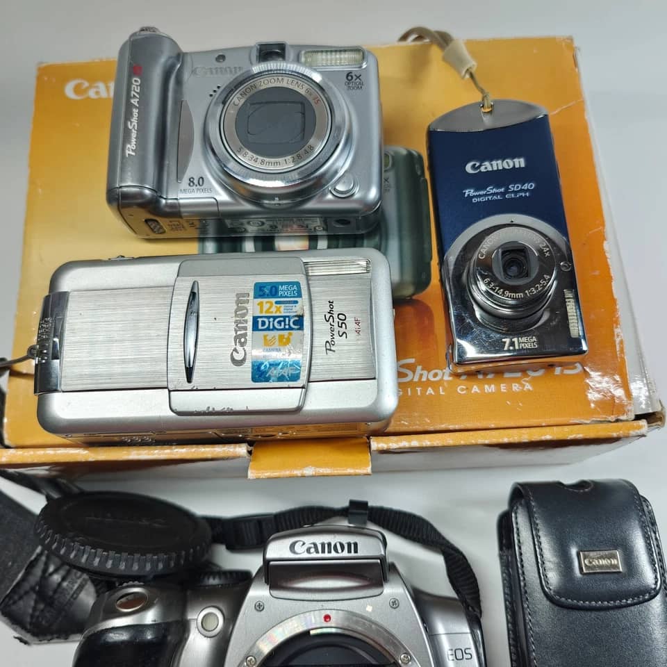 Canon PowerShot SD40 Digital Cameras Blue New Body Only