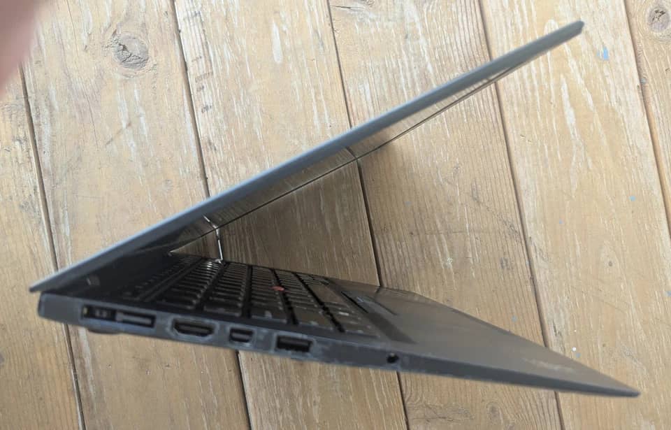 Lenovo ThinkPad X1 Carbon Gen 3 Computers