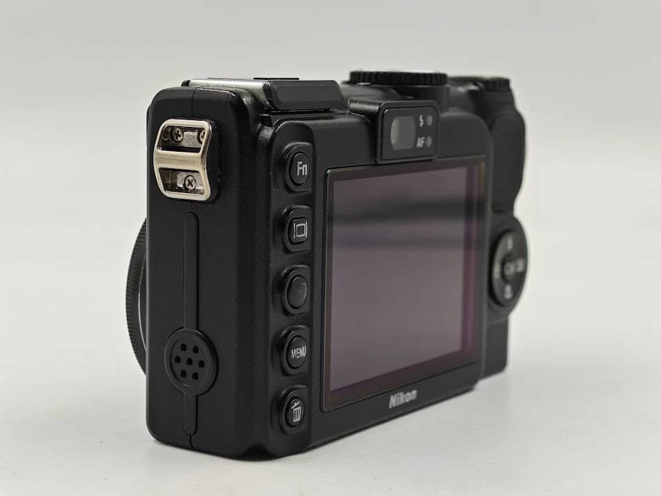 Nikon COOLPIX P5100 Digital Cameras Black New Body Only