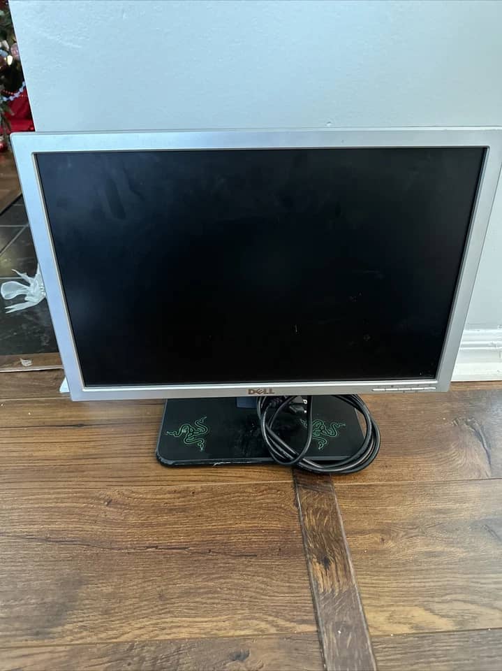 Dell SE198WFP Monitors