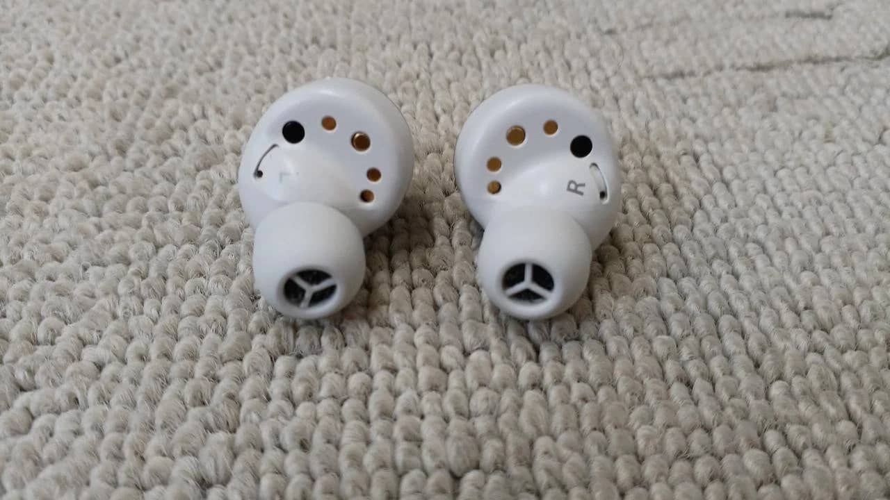 Technics EAH-AZ100-S Headphones & Earbuds Silver New