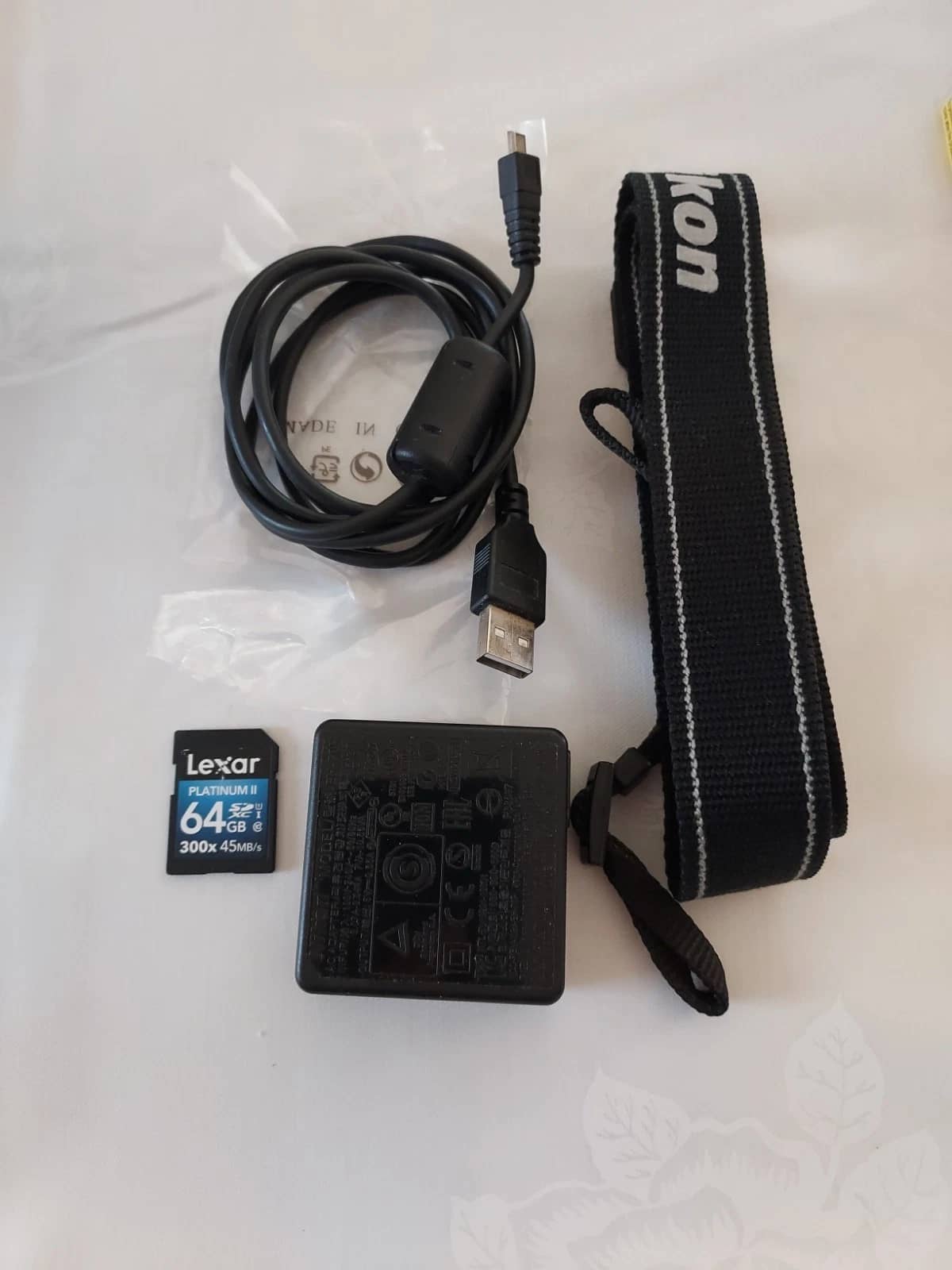 Nikon COOLPIX P530 Digital Cameras Black New Body Only