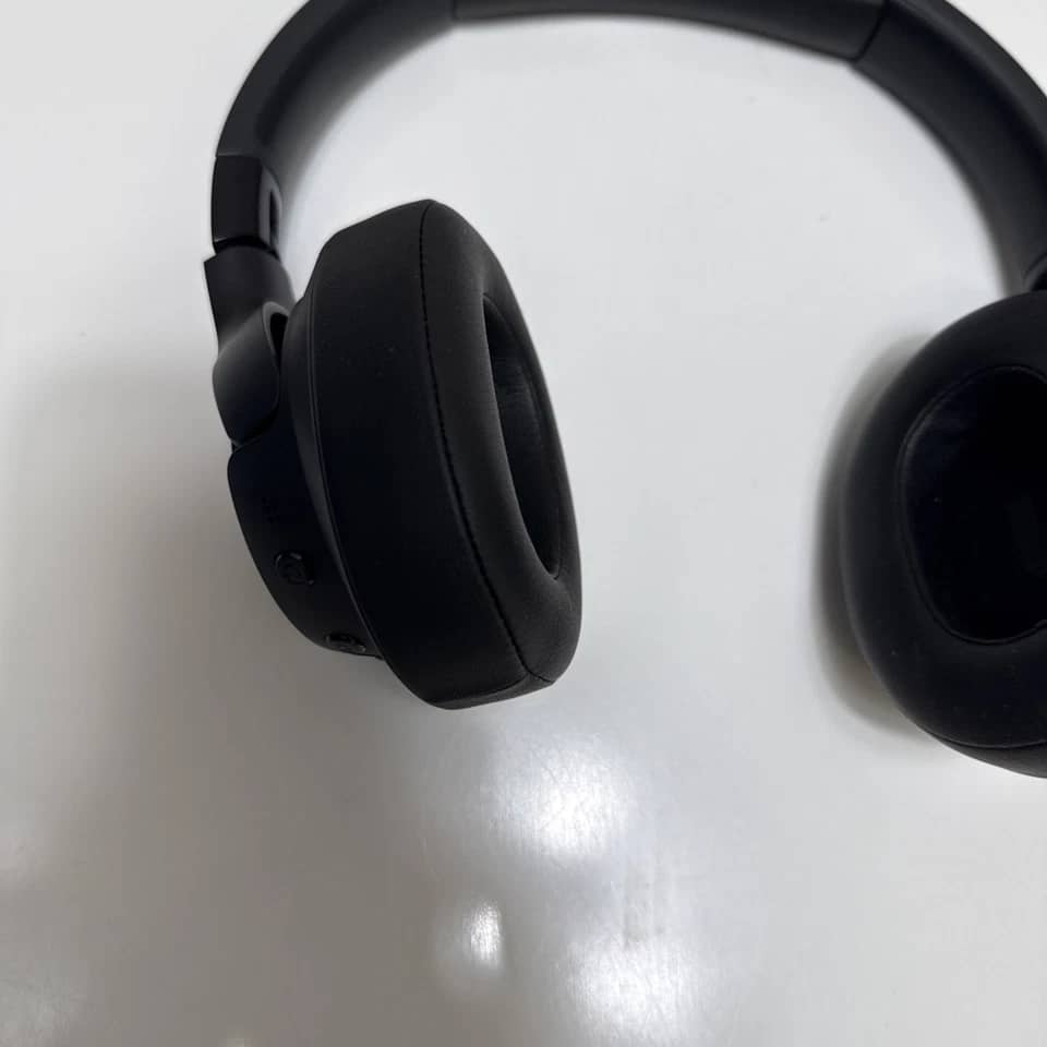 JBL JBLT670NCBLKAM Headphones & Earbuds 