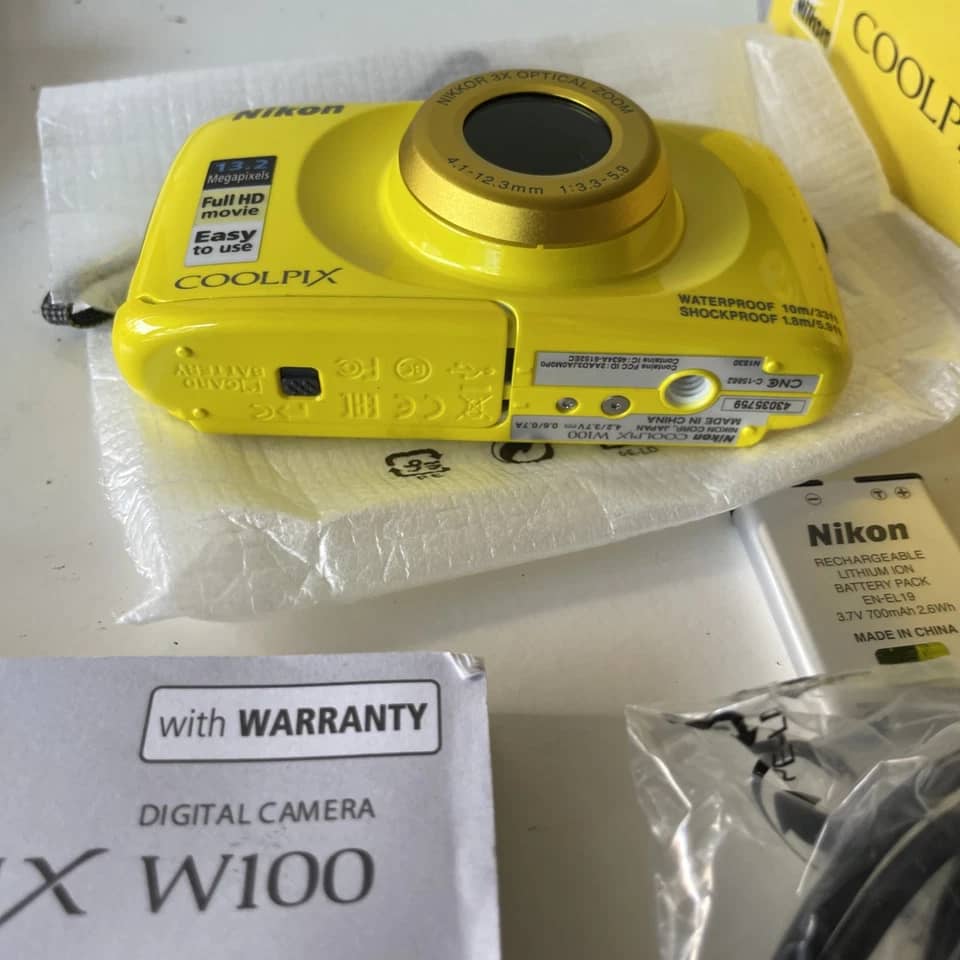 Nikon COOLPIX W100 Digital Cameras White New Body Only